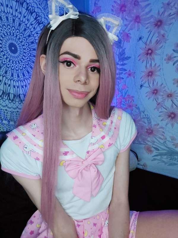Fill my ass please 😖🍑💦