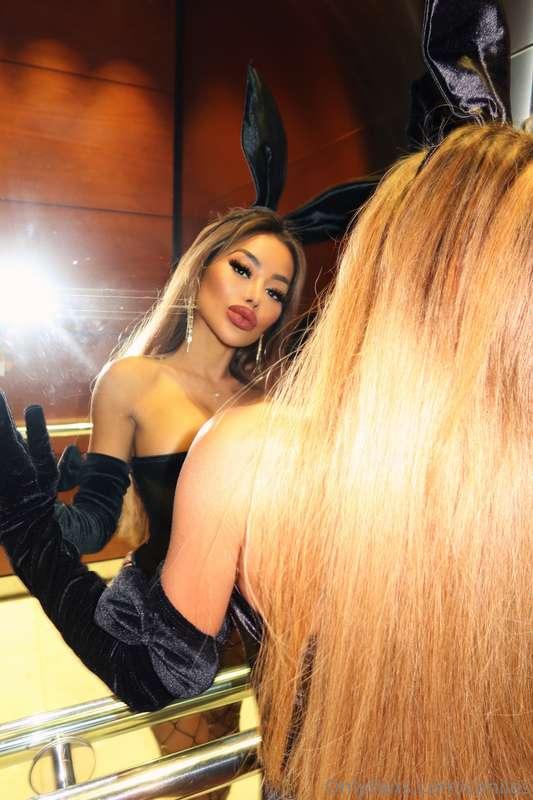 Mirror, mirror on the wall… tip me and I’ll show you why the..