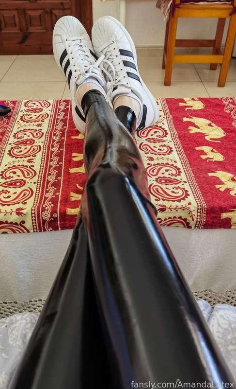 amandalatex image #4
