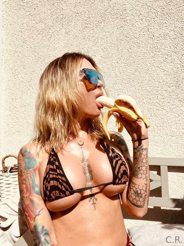 Summer Vibes 🍌