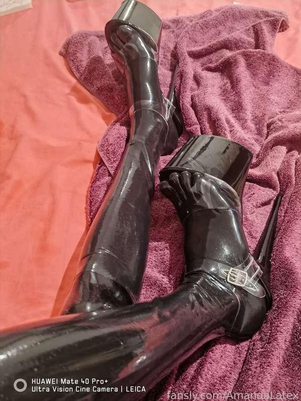 amandalatex image #27