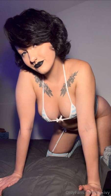 V cute UwU micro bikini~ 🩵