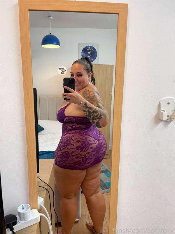 this mirror is giving me naughty ideas

#nudes #sextapes #sexting #videocalls #pussy #brunette  