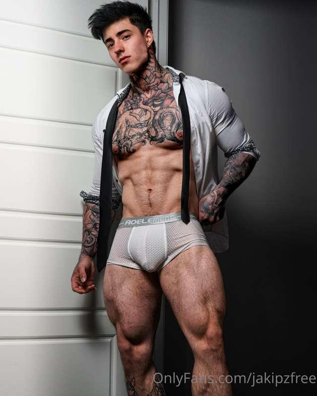 Check out my exclusive/explicit content 😈🔞
@Jakipz Onlyfans...