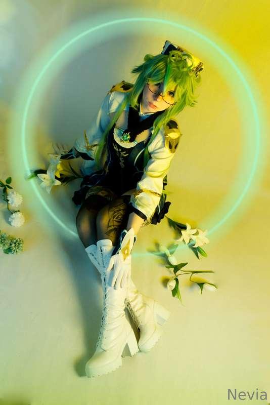 queen_nevia image #1