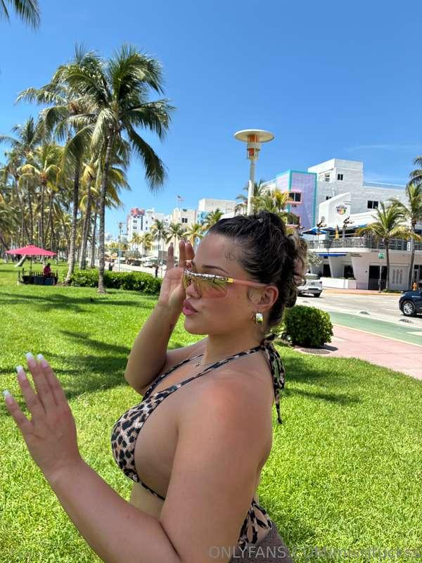 my sim spawned in miami