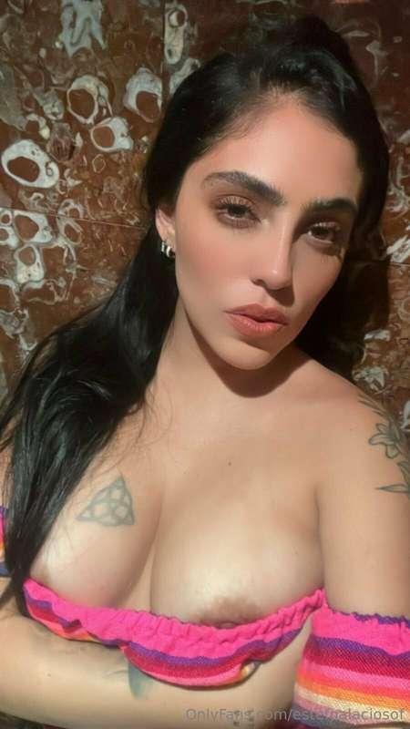 Siguen cruditos o que mis niños sensuales?? 🥵