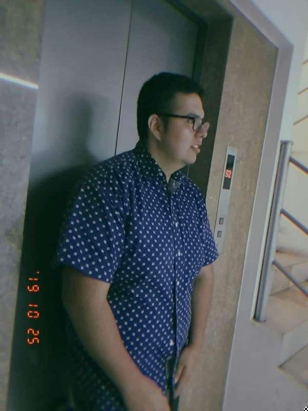 Danny, same shirt 5 years later!