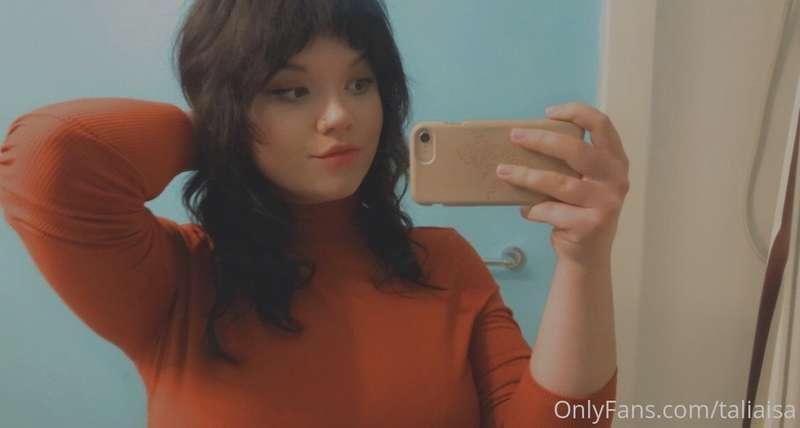 also kind of craving a subby little bitch boy to own & have ..