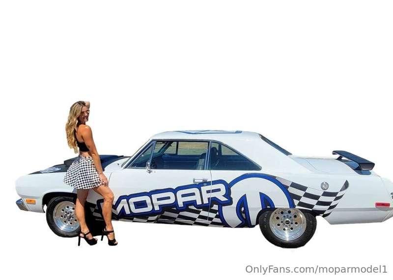 Mopar Monday