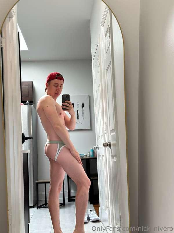 Do you like my outfit? 🙃