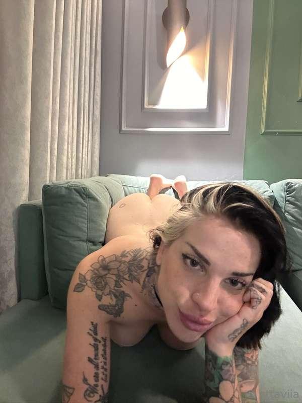 I love being home alone on a weekend🥰