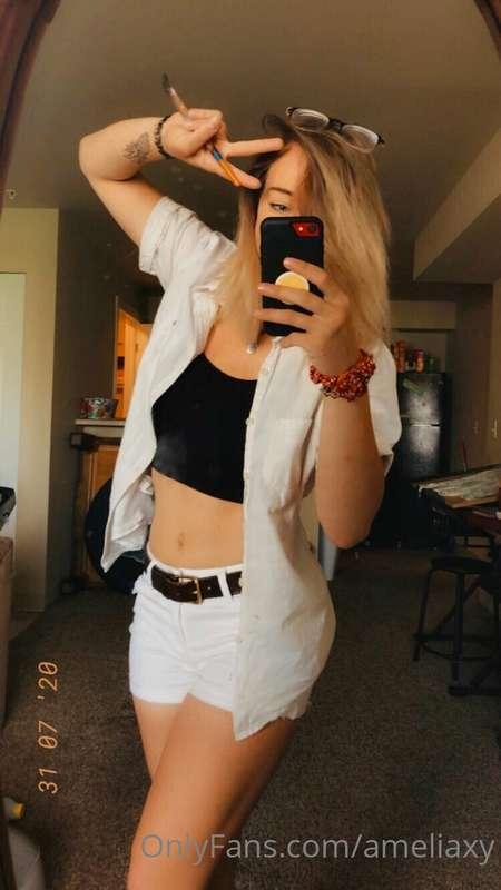 I forgot to take pictures today before going out! Here’s som..