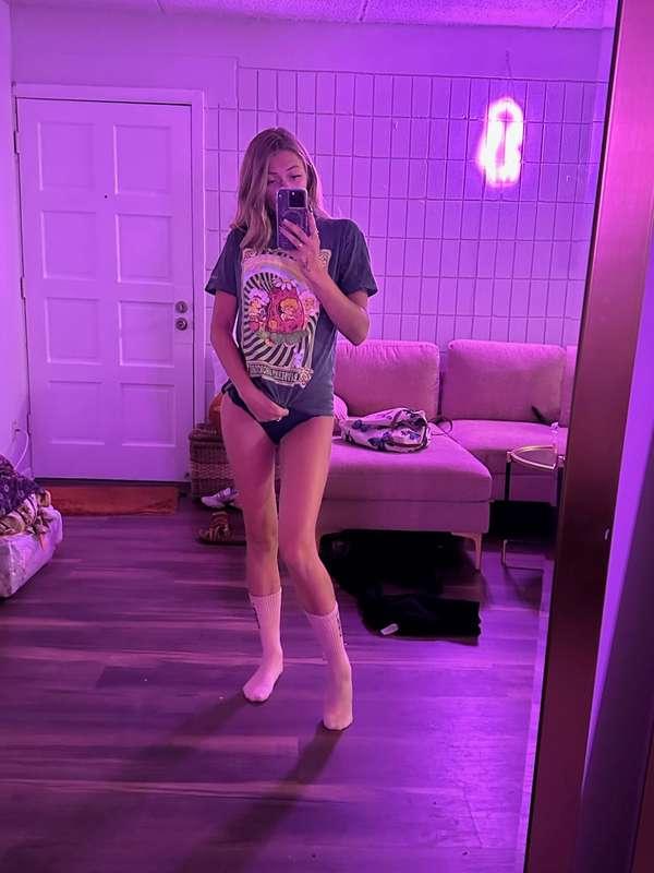 I’m feeling a little needy… think you can help? 🤭