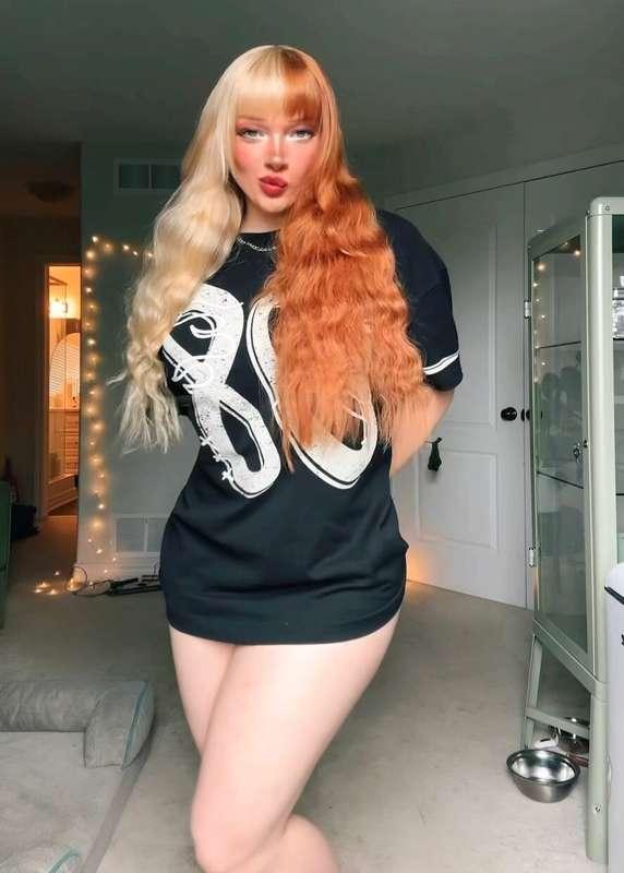 xinia_official image #2