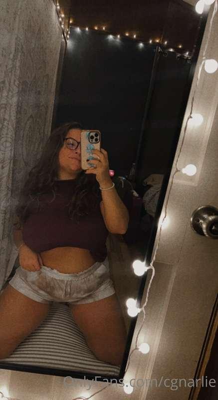 u know what they say abt girlies in glasses