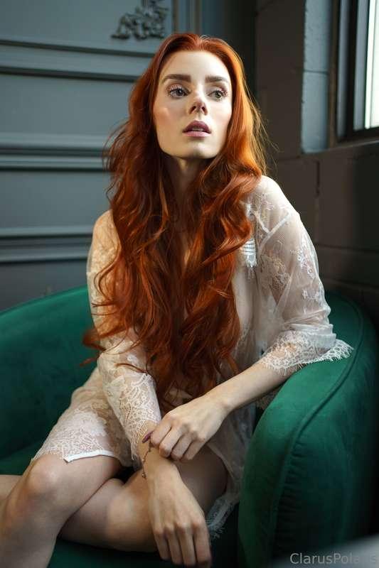 Cute face, naughty thoughts 😉 wanna know them? 💌