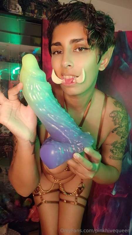 Recieved this thick ork cock from SBF! Can this female ork t..