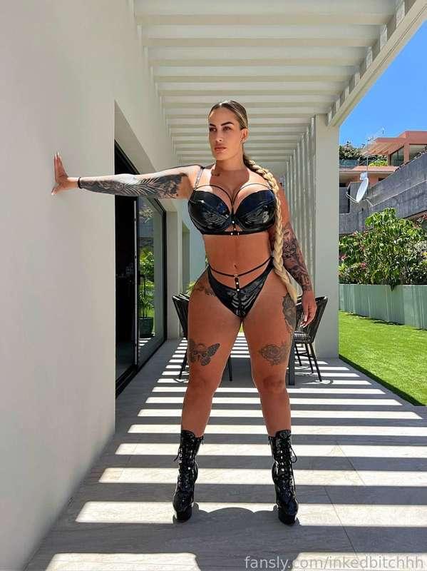 DM