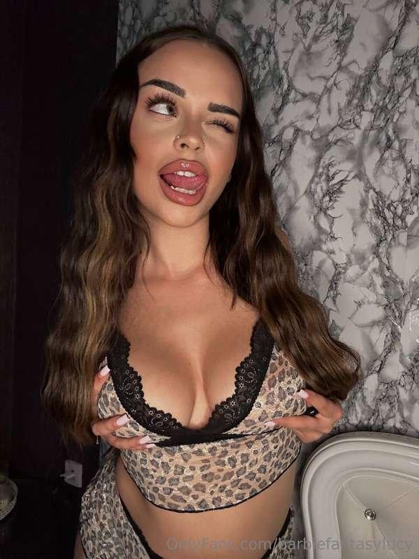PIJAMA NIGHT😍Comfy clothes, the best clothes😈Do you like my ..