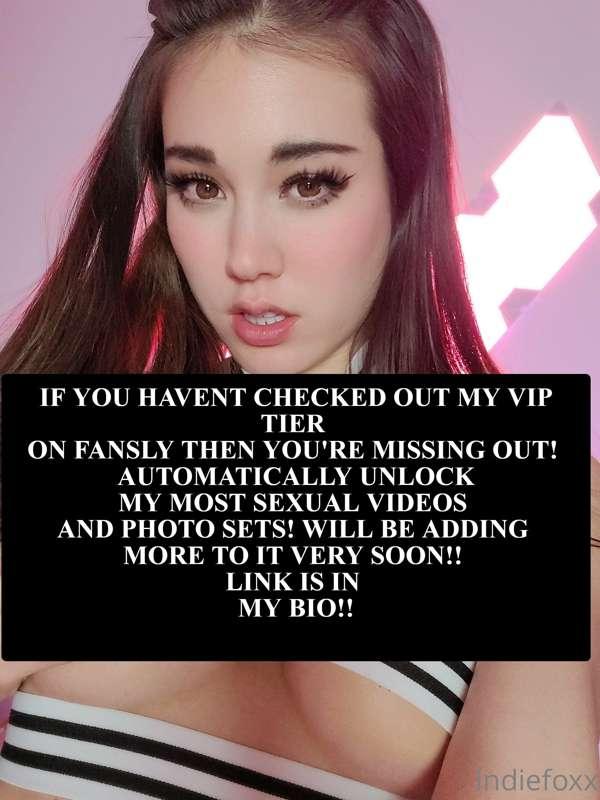 https://fan_sly.com/indiefoxx/posts (REMOVE THE UNSCORE)