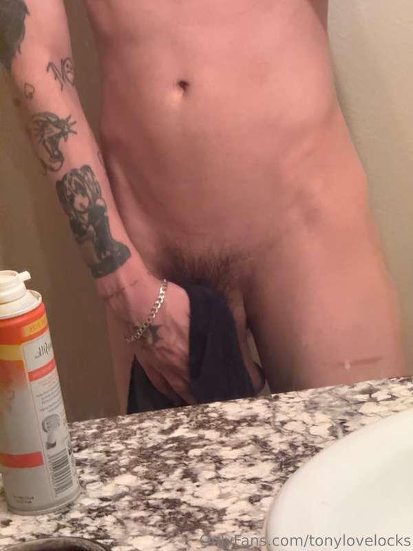 tonylovelocks image #0