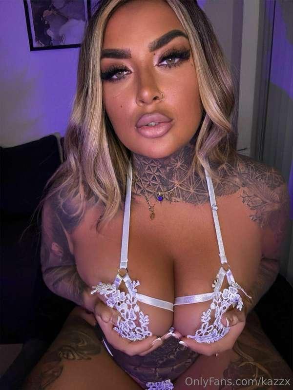 Want to touch them?😈