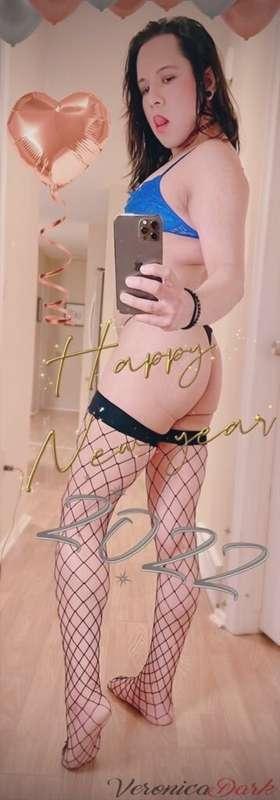 I hope everybody has an awesome New Year’s Eve! Here your gi..