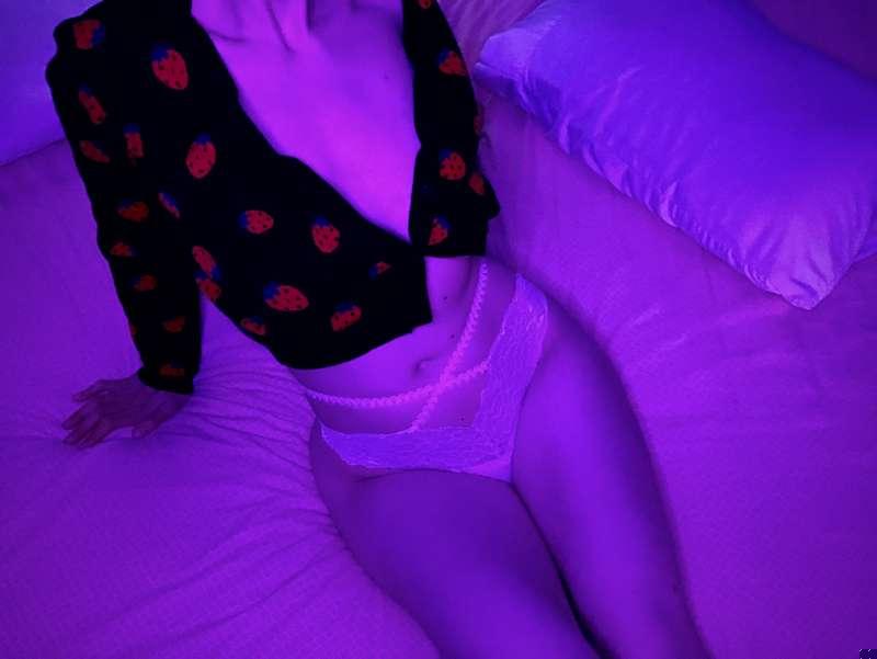 “I’ll take good care of u, gorgeous”👅💦