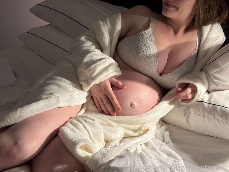 johannastonee image #1