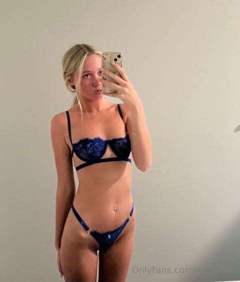 @kaylabumzy @kaylabumzy 