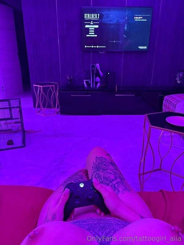 A new game is out 🤤
