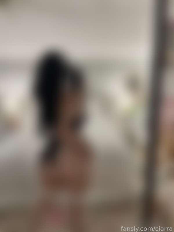 ciarra image #1