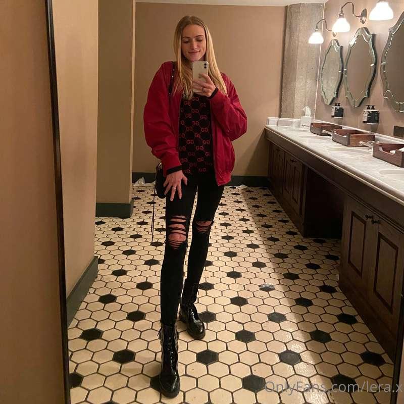 Always love good classy comfortable fashion, Gucci. ♥️