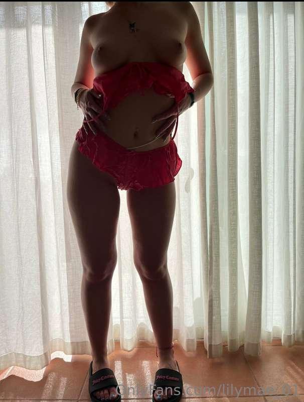 Would you cream pie my tight little pussy for me ? 🤫😈