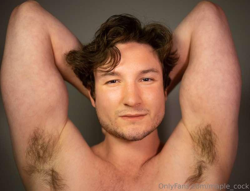 The Canadian version of Clark Kent: Mapleman! 🍁🦸‍♂️😜P.S. Sor..