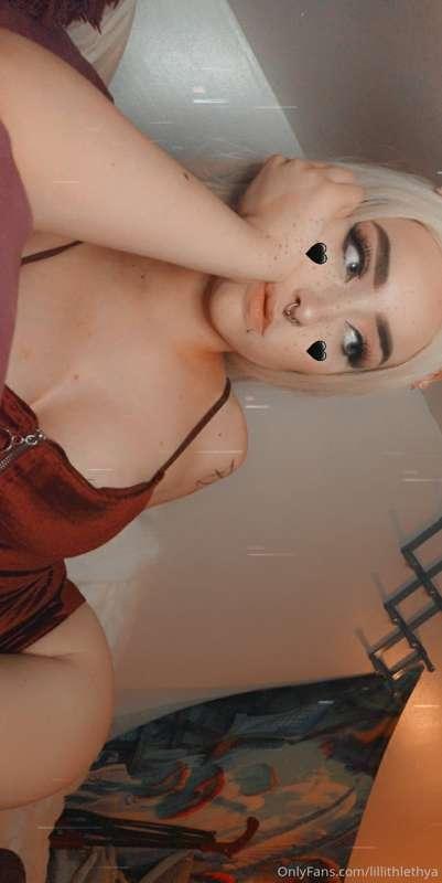 ♥️🔴 Skin Tight Red Velvet 🔴♥️