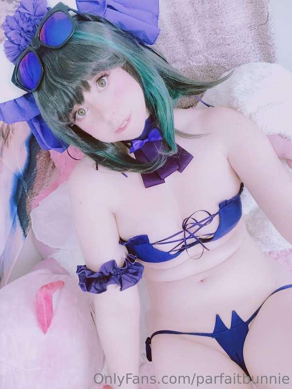 Meeeeeow~!! Ready to give Cheshire some headpats, owner~??✨✨