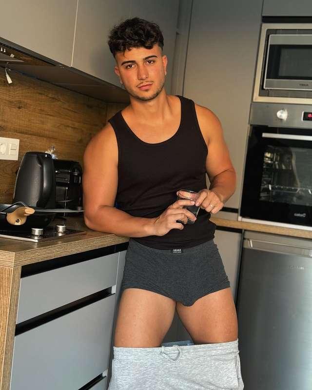 I've been extra naughty🤐🙊