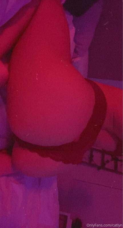 like my pictures for me to post more, yeah?
