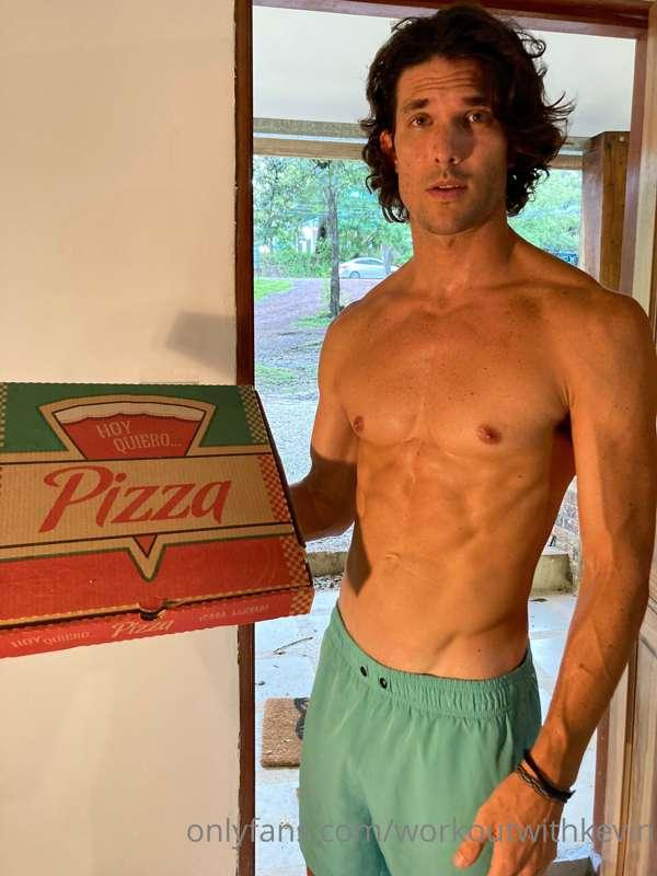 Ready for a pizza guy 🍕 role play solo 😏 with extra sausage?..