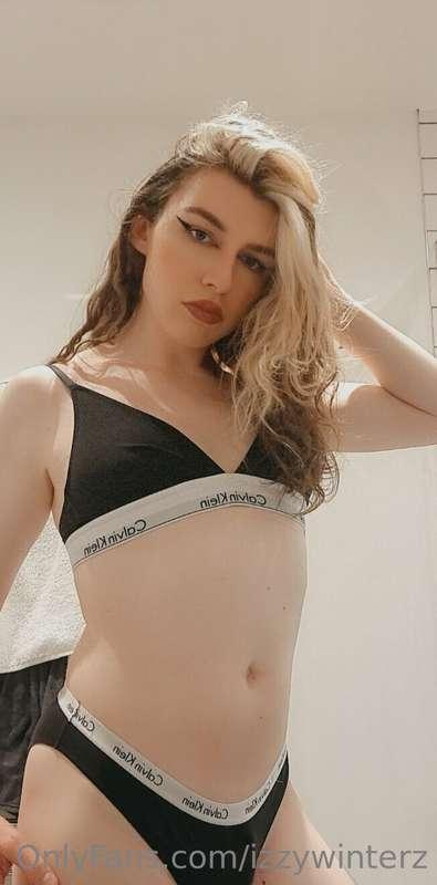 izzywinterz image #2