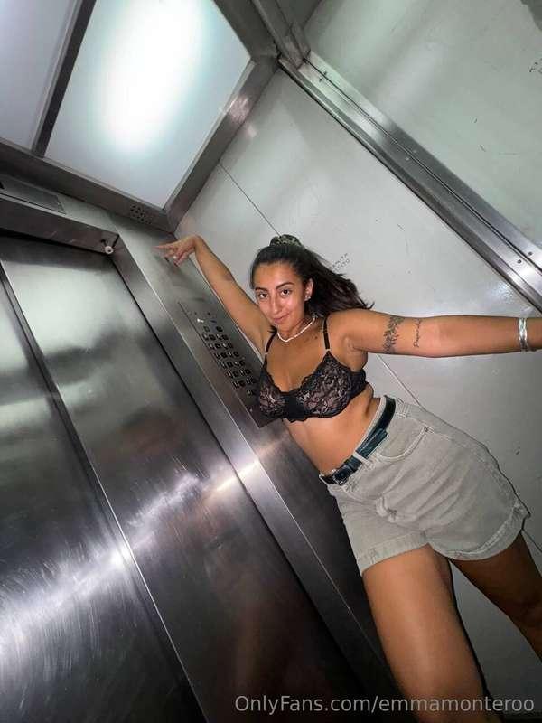 emmamonteroo image #1