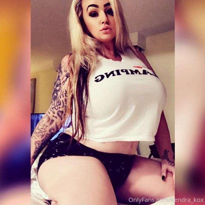 Good morning baby!! I was feeling sexy in this outfit so i j..