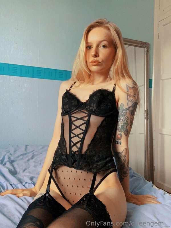 do I look good in black lingerie?