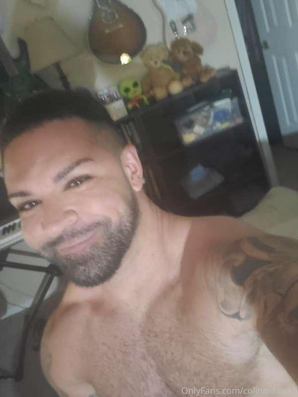 colinmaxwell image #0