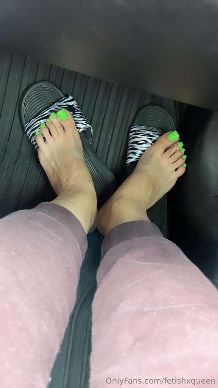 New pedi what do you guys think?🤔 💭