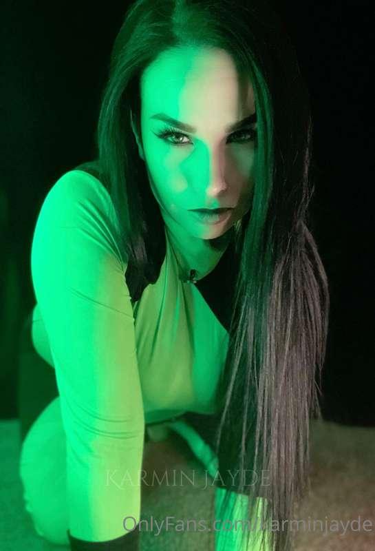 •Shego After Work•
NSFW: Soles, Toes, Booty & Body

Watch Sh..