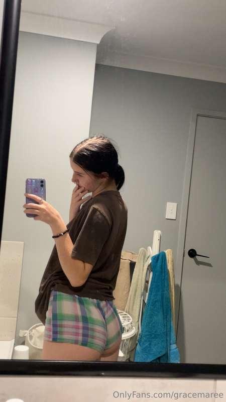 I know you want your fat cock in my ass 😉❤️