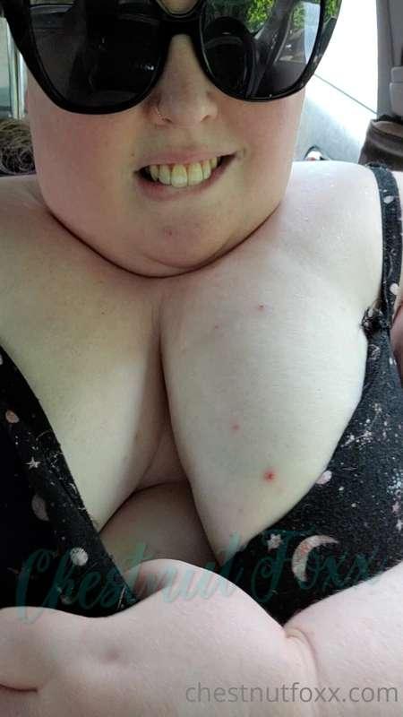 I had to run some errands today, so I thought I'd be naughty..